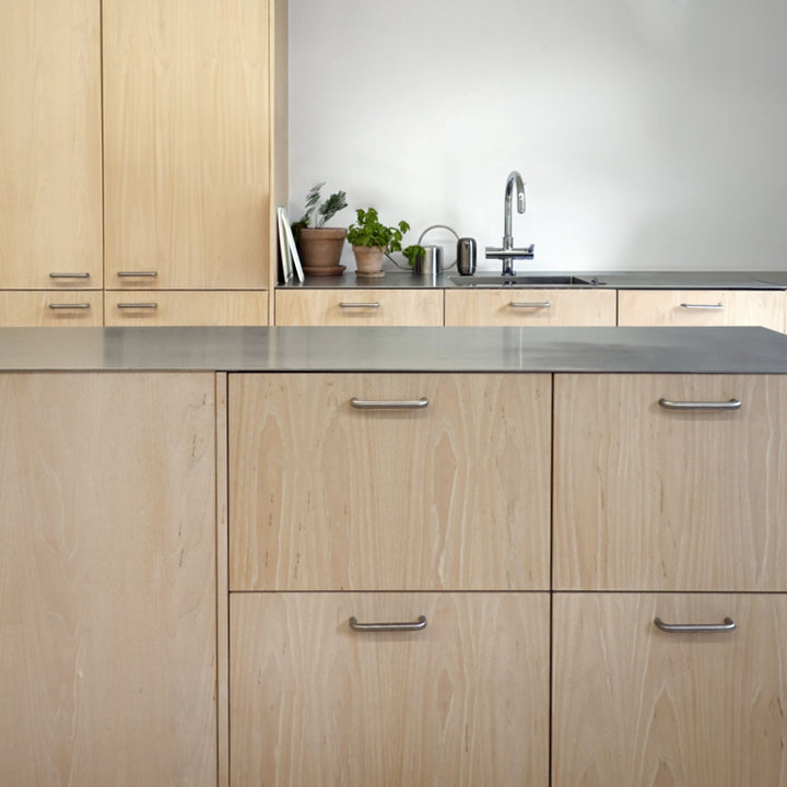 Knud Straight Cabinet Handle Slim