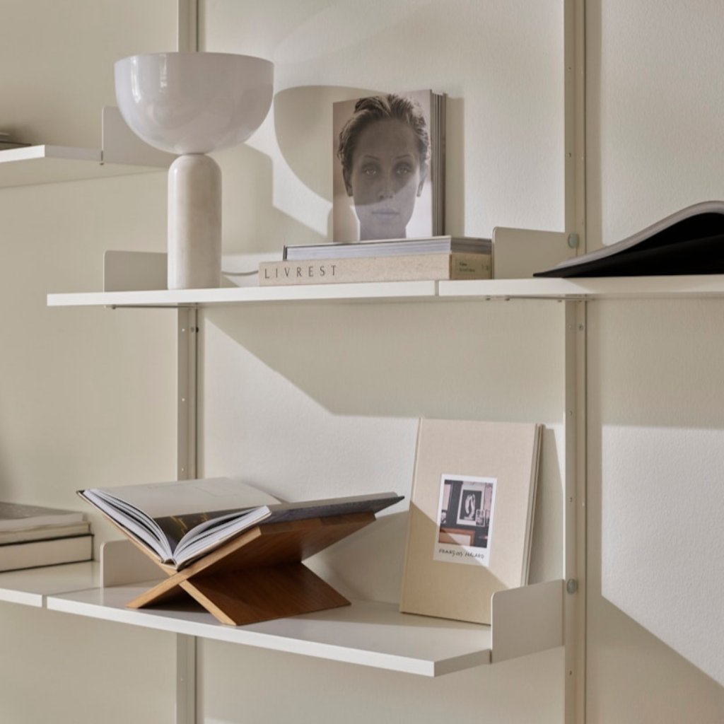 Knut Display Shelf System