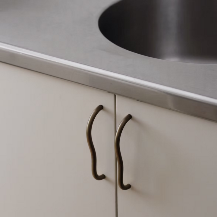 Limber Cabinet Pull