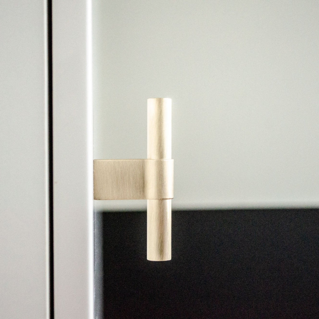 Line Big Knob