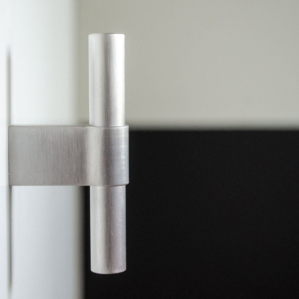 Line Big Knob