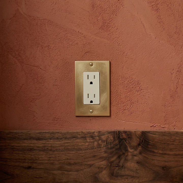 Outlets by Forbes & Lomax
