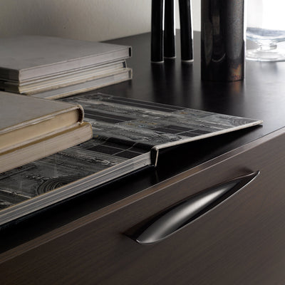 Fluid and minimal cabinet handles from Klodea