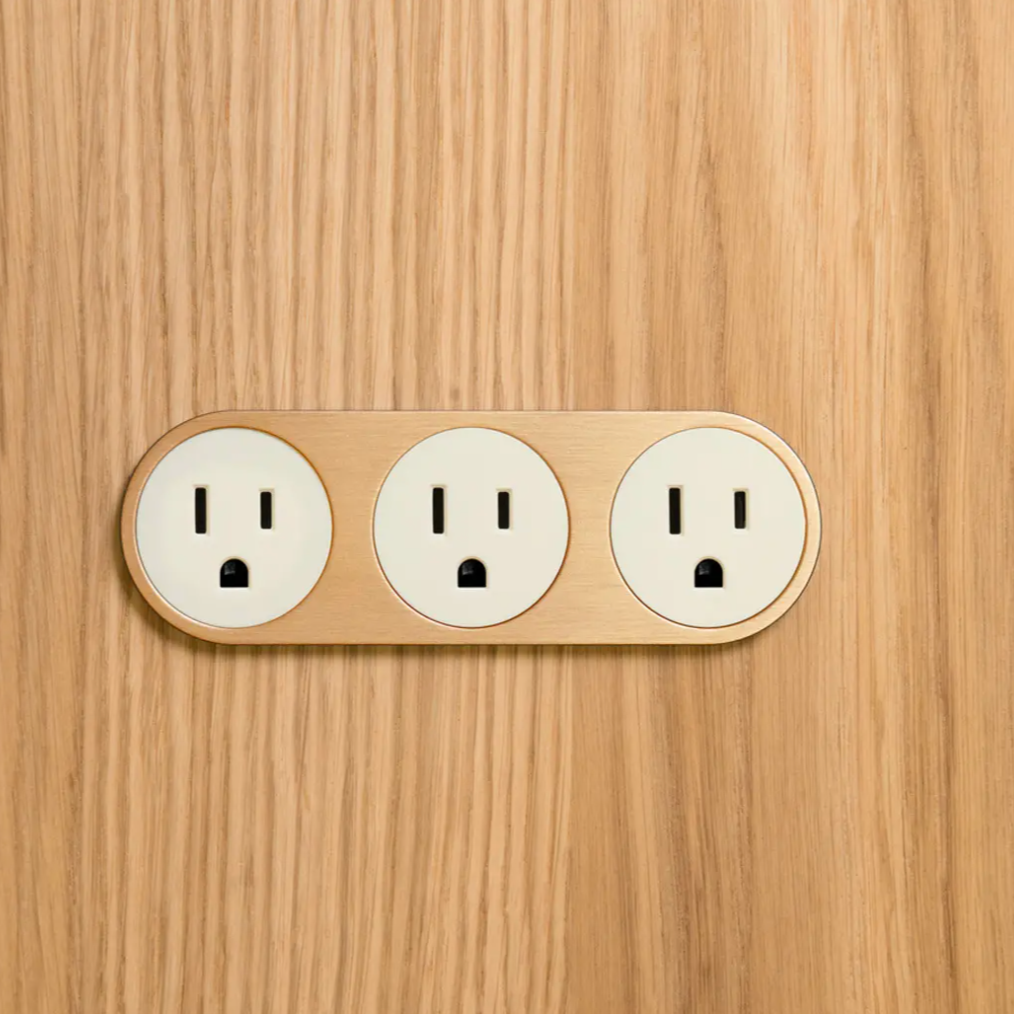 Prado Corded Outlet Set