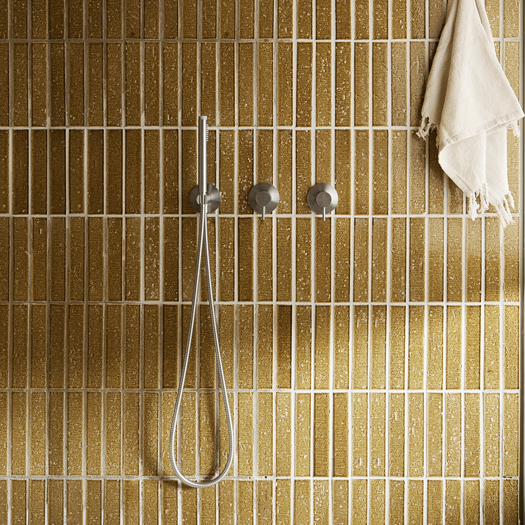 Qtoo Shower Set