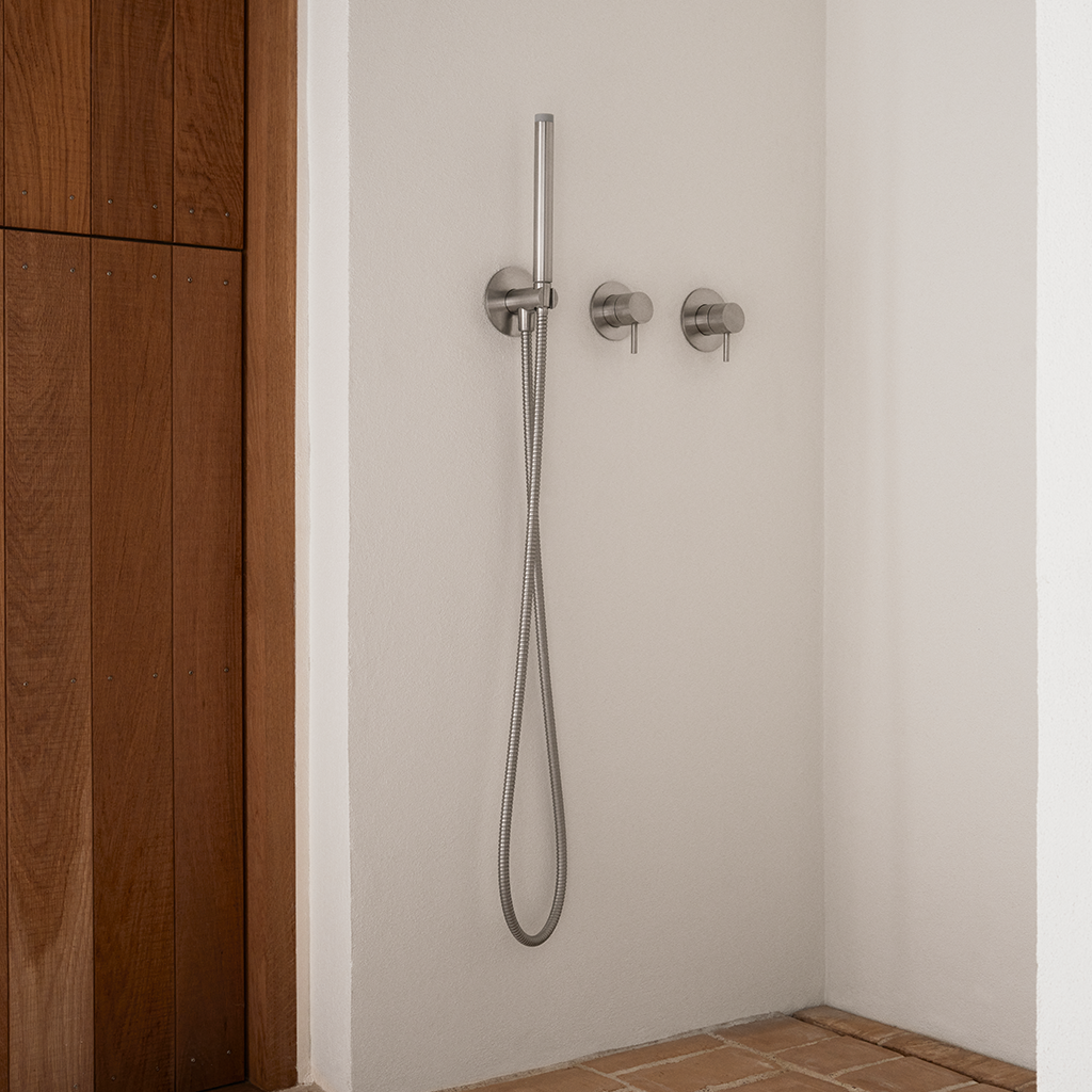 Qtoo Shower Set