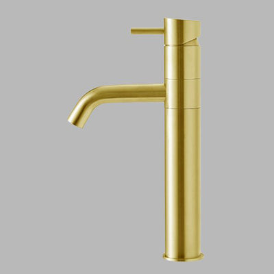kitchen faucet by dline qtoo collection