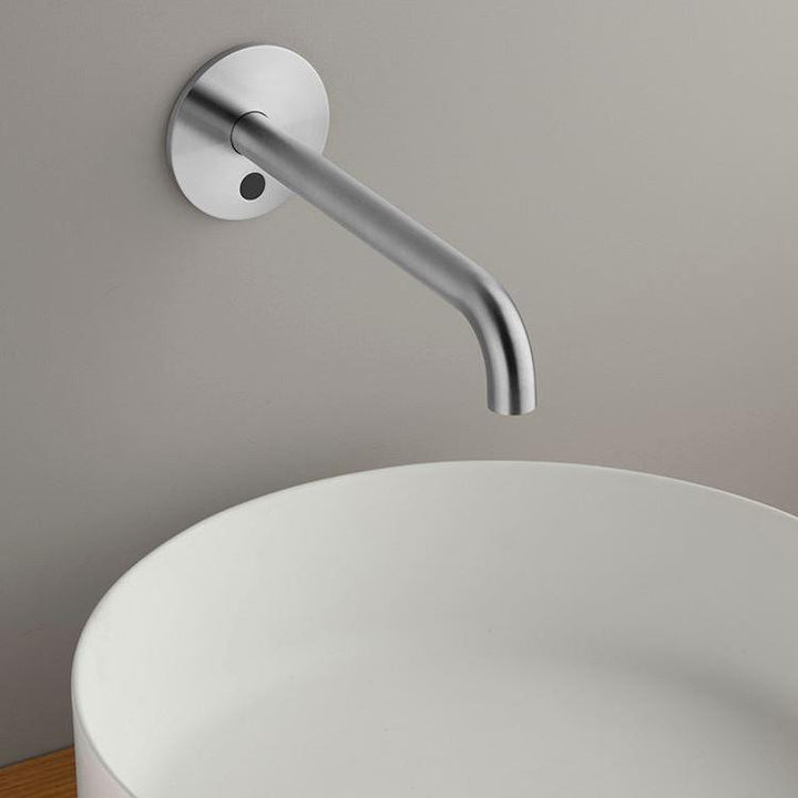 Qtoo Wall Mounted 190mm Sensor Tap Set