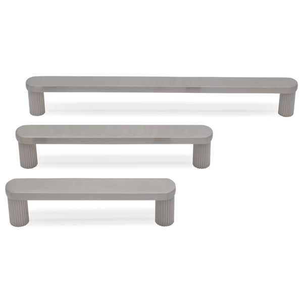 Ribbed Cabinet Pull — Satin Nickel / Large