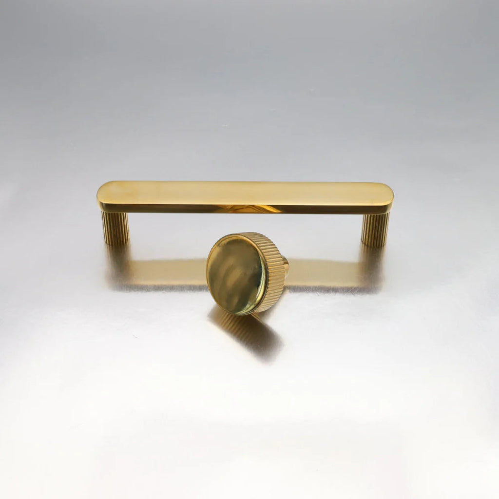 Ribbed Knob