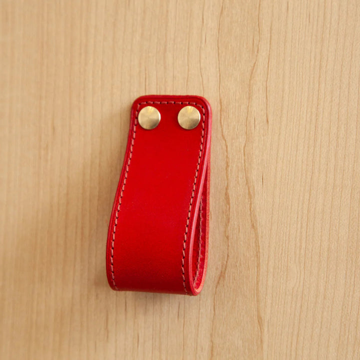 ST-LP01 Stitched Leather Loop Pull