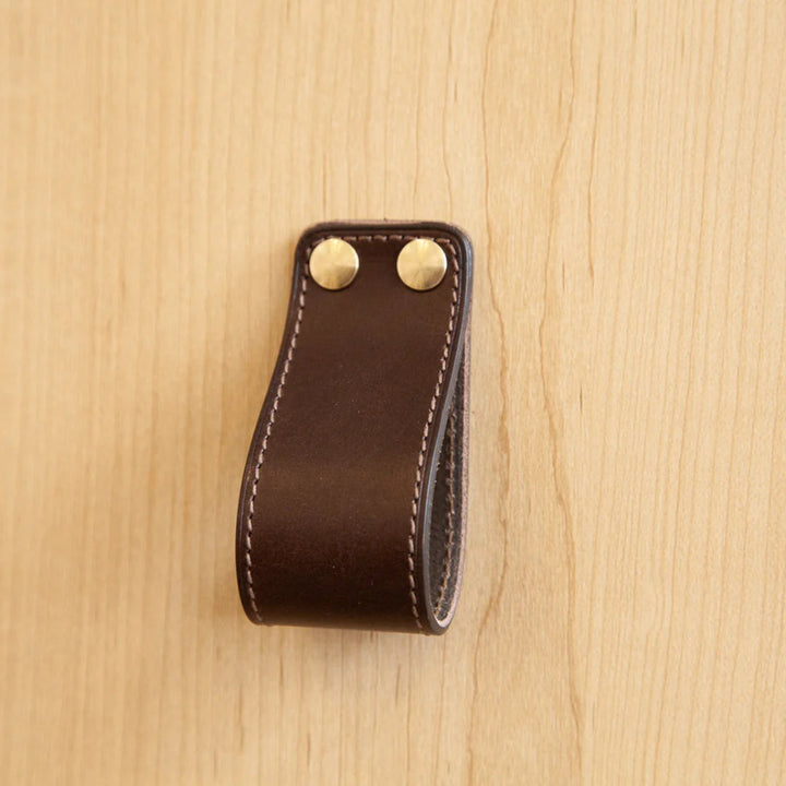 ST-LP01 Stitched Leather Loop Pull
