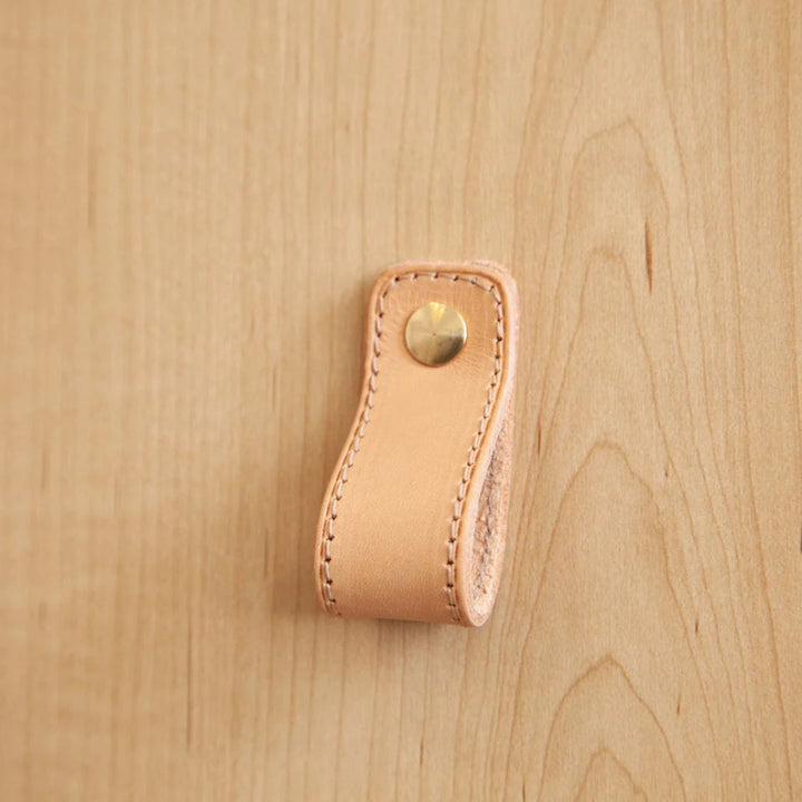 ST-LP02 Stitched Leather Loop Pull
