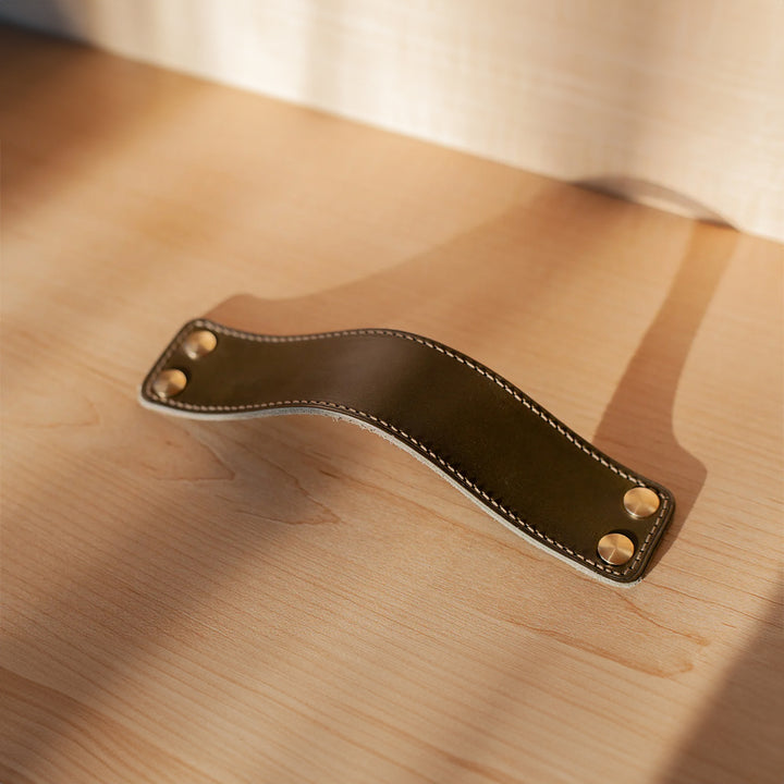 ST-SP01 Stitched Leather Strap Pull