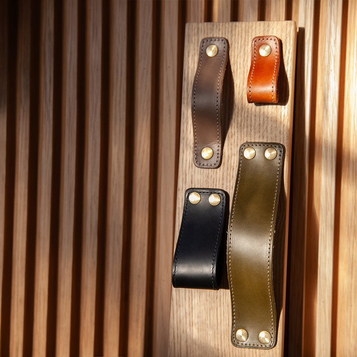 ST-SP01 Stitched Leather Strap Pull