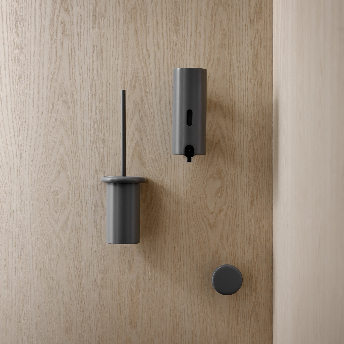 With a series of classic fittings that form a cohesive whole, d line offers a sanitary collection in a variety of finishes.
